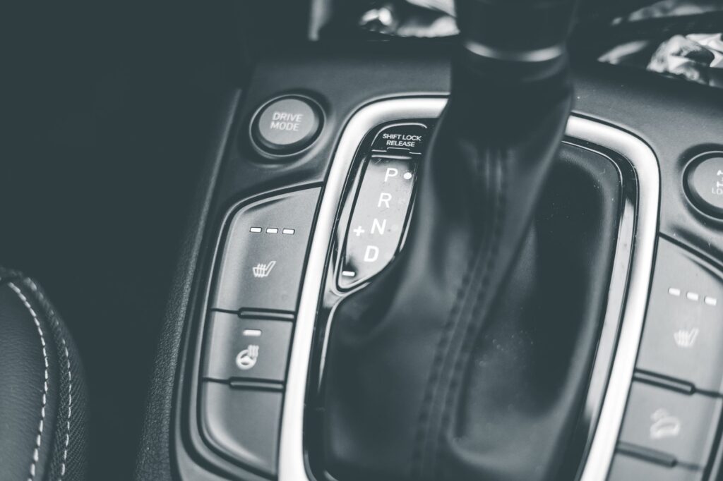 Permis automatique : un choix essentiel pour les jeunes conducteurs