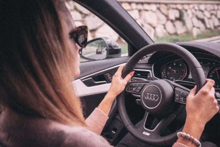 Jeune permis : faut-il craindre la voiture trop puissante ?
